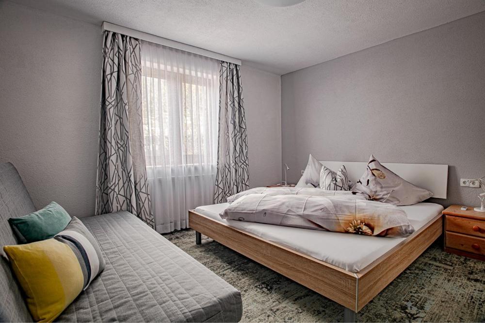 Apartments Leszek Elis 141 ซี ภายนอก รูปภาพ
